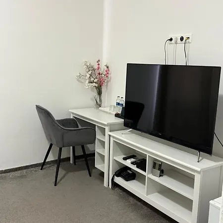 Saint Michael - Garni