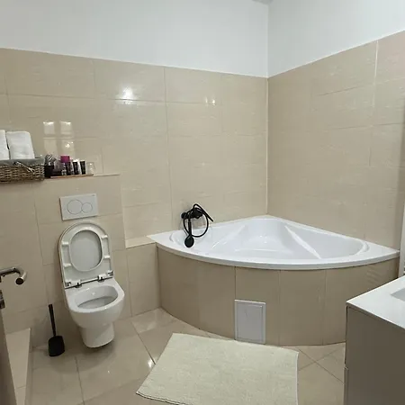 Saint Michael Boutique & Garni 3* Трнава