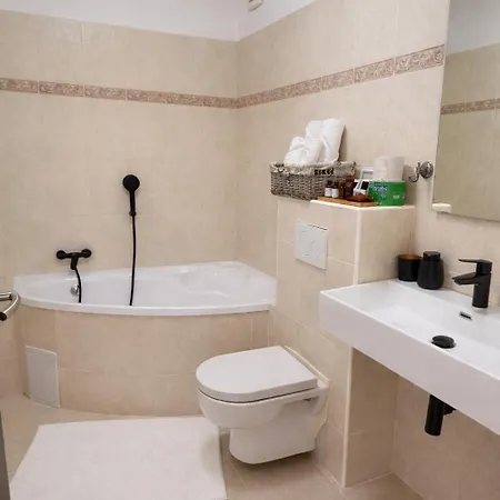 Saint Michael Boutique & Garni Отель 3*