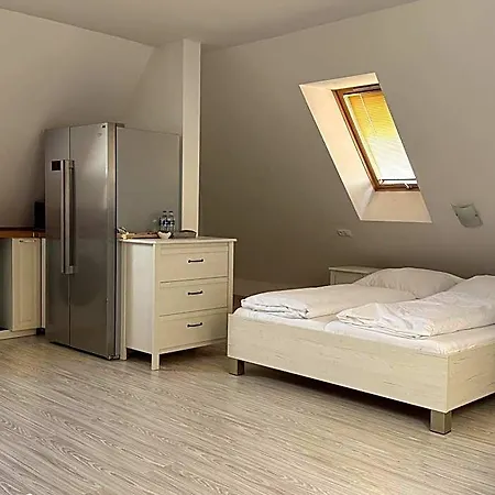 Saint Michael Boutique & Garni Hotel 3*