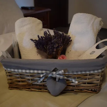 Saint Michael - Garni