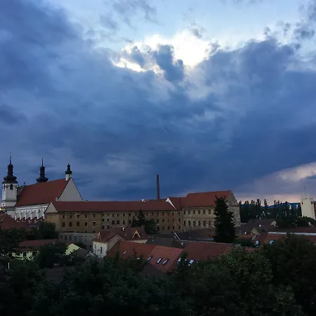 Saint Michael - Garni