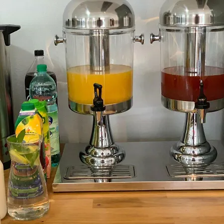 酒店 Saint Michael - Garni 3*