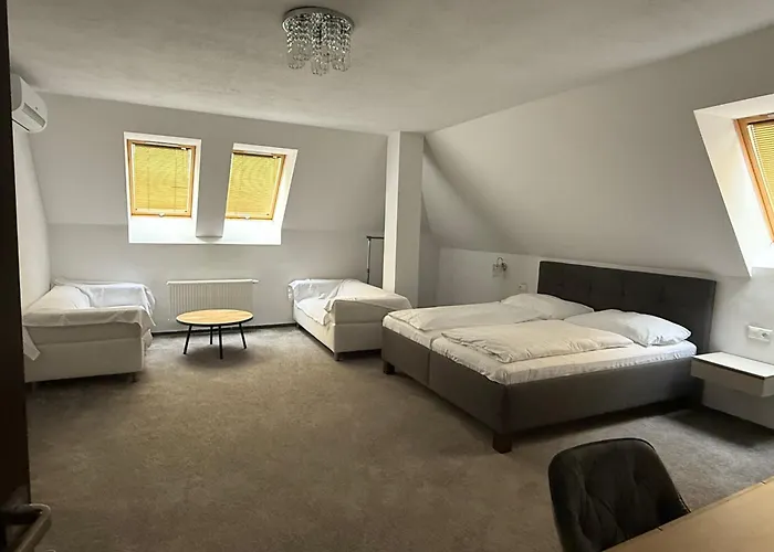 Saint Michael Boutique & Garni 3* Trnava
